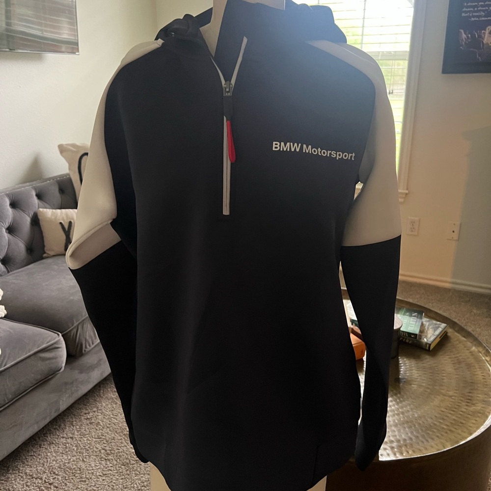 Brand new with tags ladies BMW Motorsport Neoprene 1/4 zip pullover